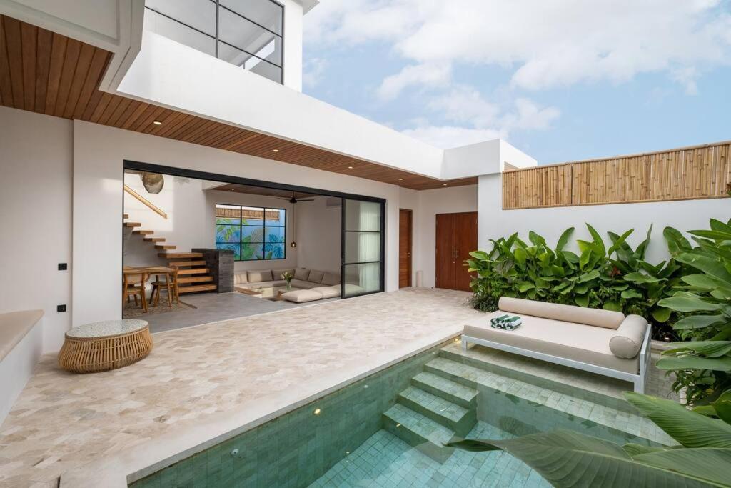 Villa Solaris Umalas by Santi Management