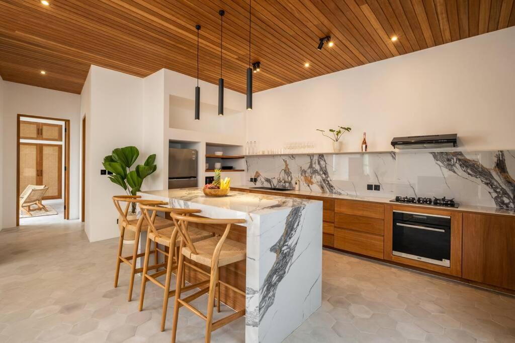 Villa Solaris Umalas by Santi Management