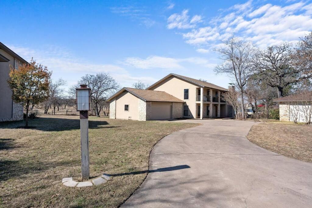 Horseshoe Bay - Lakefront - Pool - Hot Tub - Lake LBJ - Property Image 33