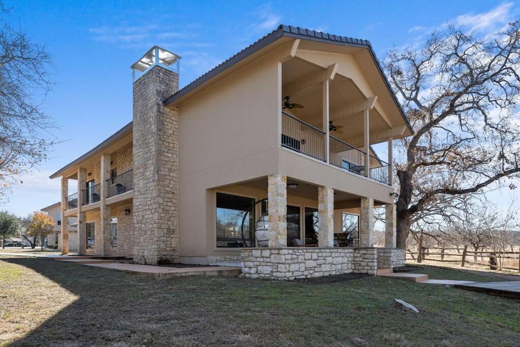 Horseshoe Bay - Lakefront - Pool - Hot Tub - Lake LBJ - Property Image 36