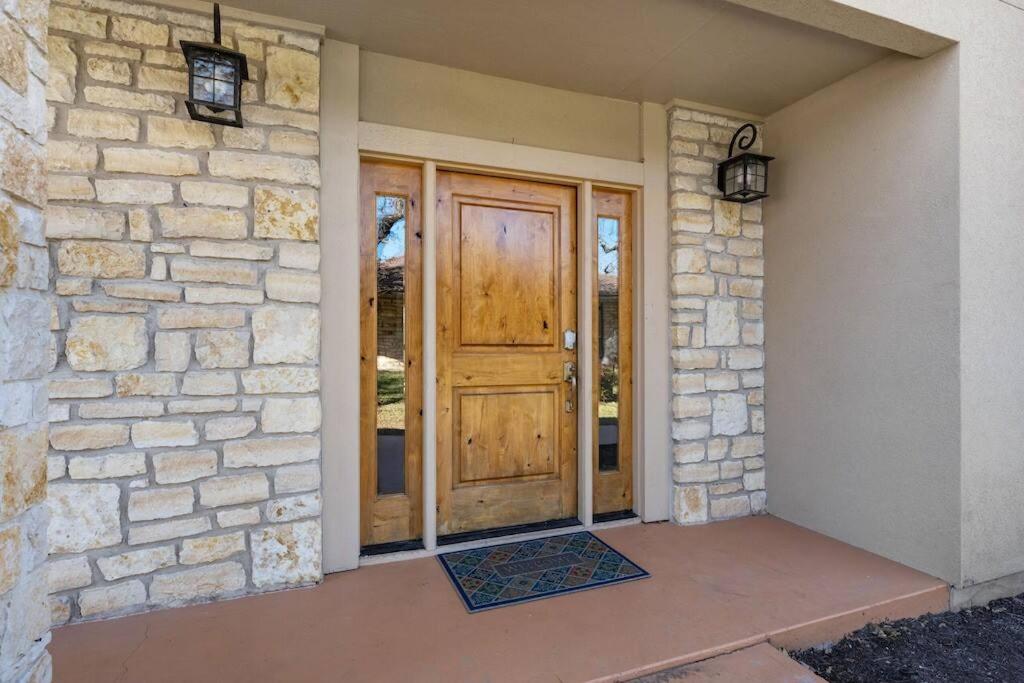 Horseshoe Bay - Lakefront - Pool - Hot Tub - Lake LBJ - Property Image 4