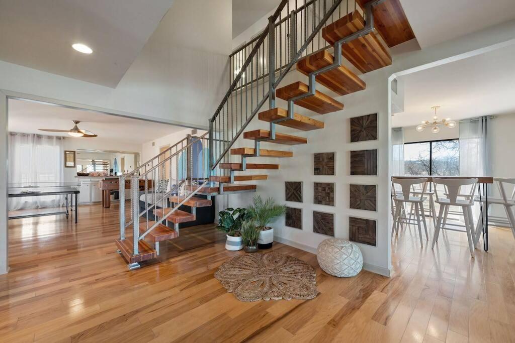Horseshoe Bay - Lakefront - Pool - Hot Tub - Lake LBJ - Property Image 5