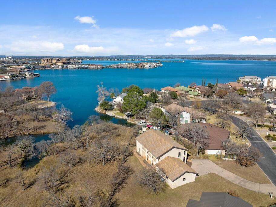 Horseshoe Bay - Lakefront - Pool - Hot Tub - Lake LBJ - Property Image 7