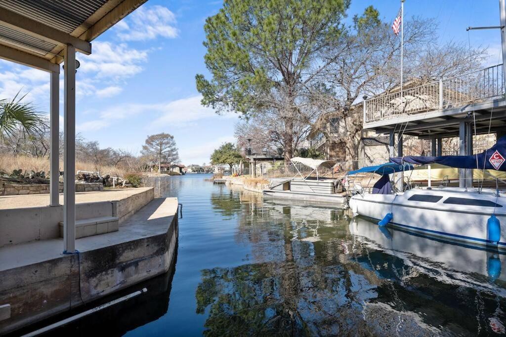 Horseshoe Bay - Lakefront - Pool - Hot Tub - Lake LBJ - Property Image 9