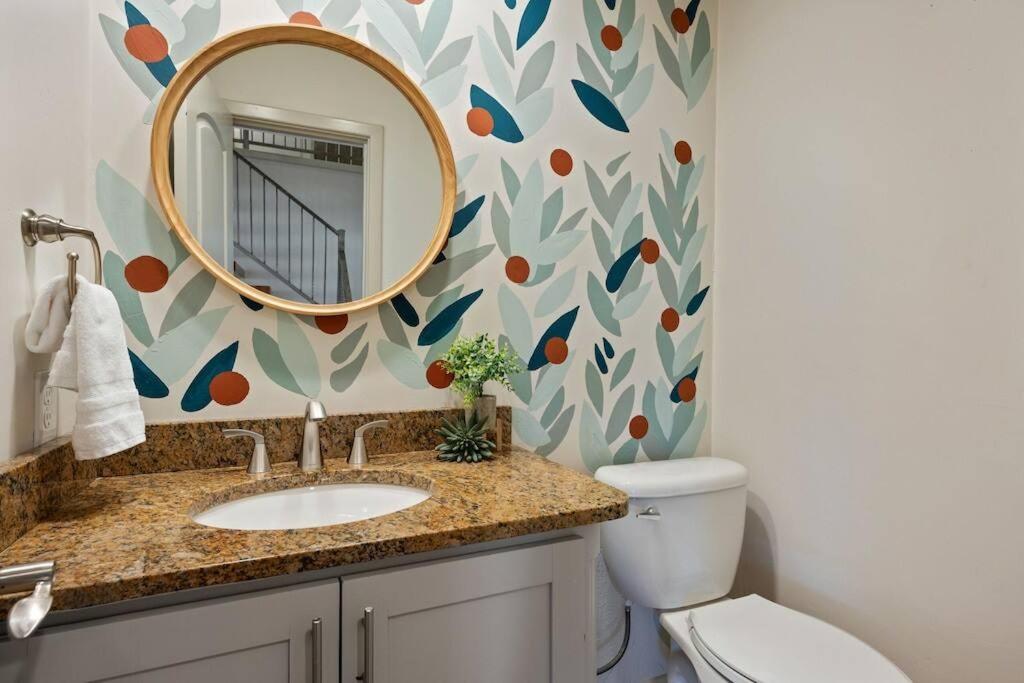 Horseshoe Bay - Lakefront - Pool - Hot Tub - Lake LBJ - Property Image 18