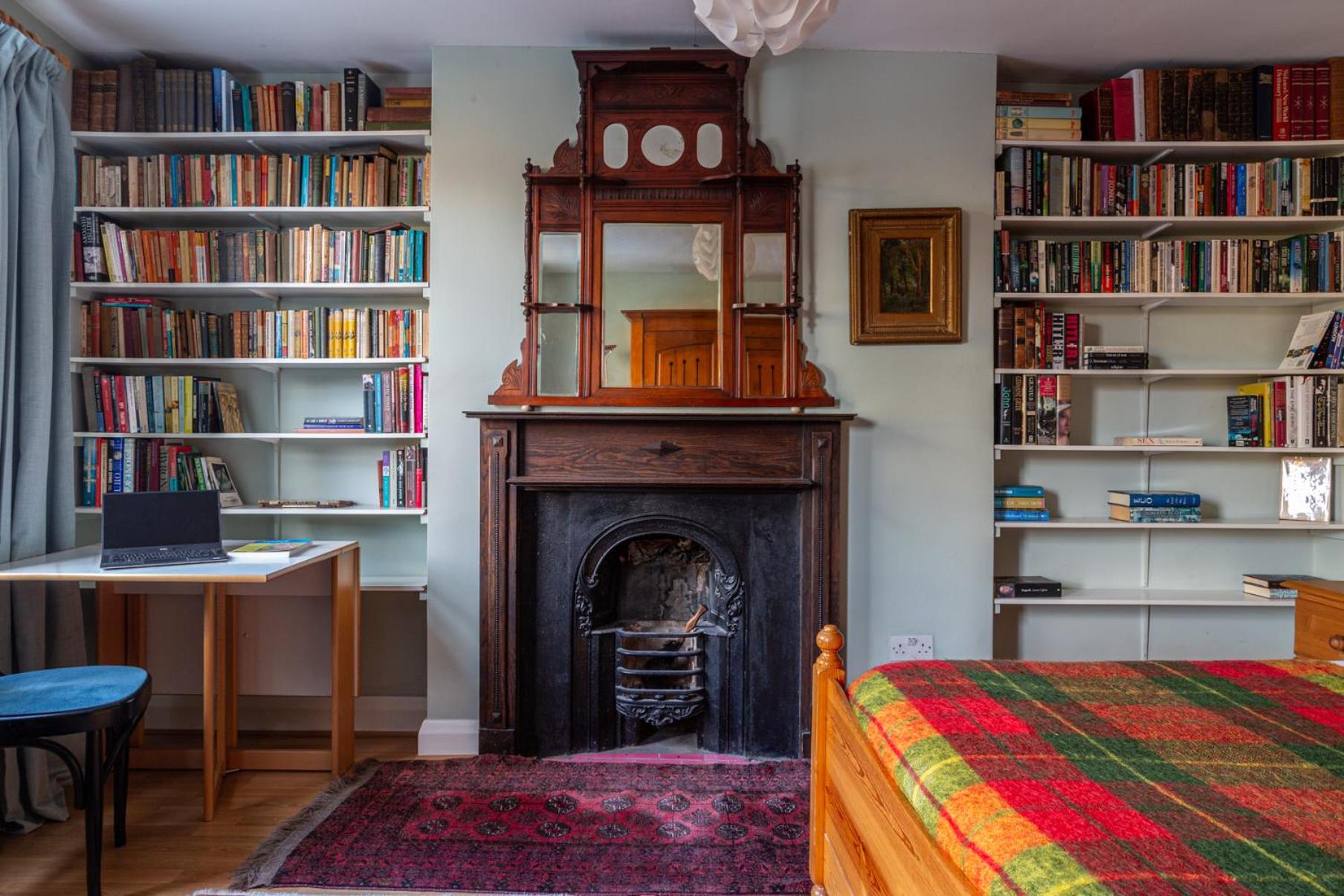 Ultra Central London, Modern Flat in Leafy Street