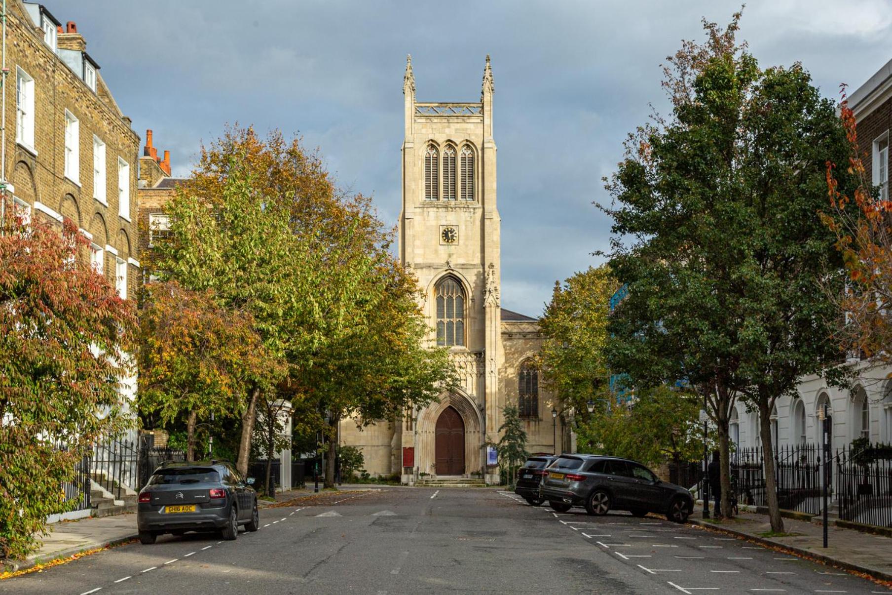 Ultra Central London, Modern Flat in Leafy Street