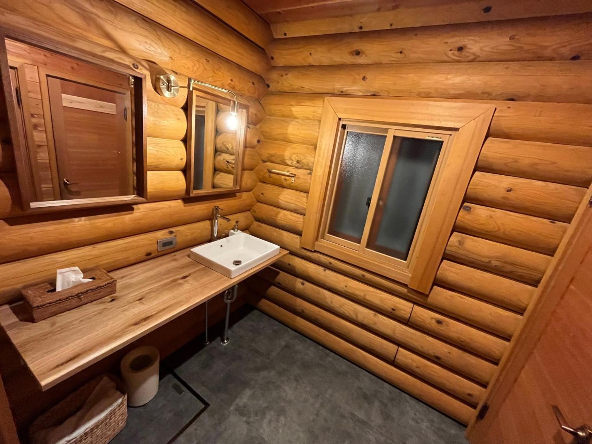 Cottage Chillps