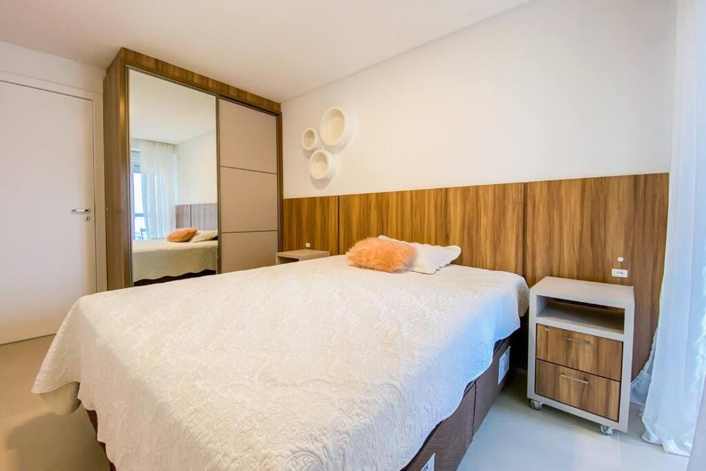 Amplo apartamento em ótima localização