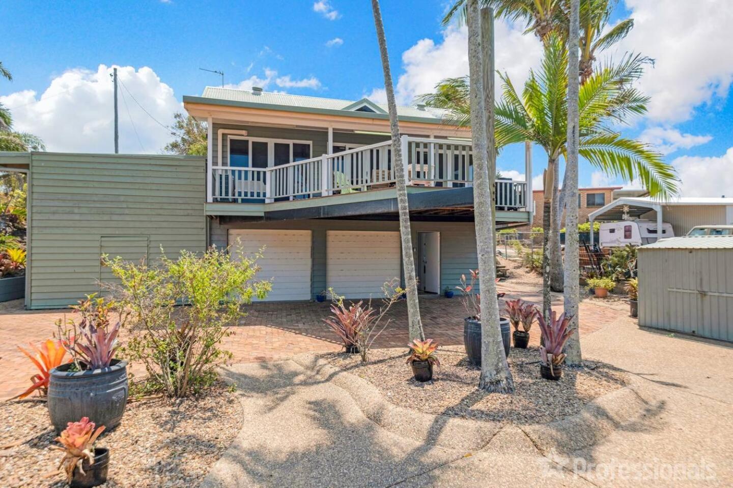 Beachfront Holiday House