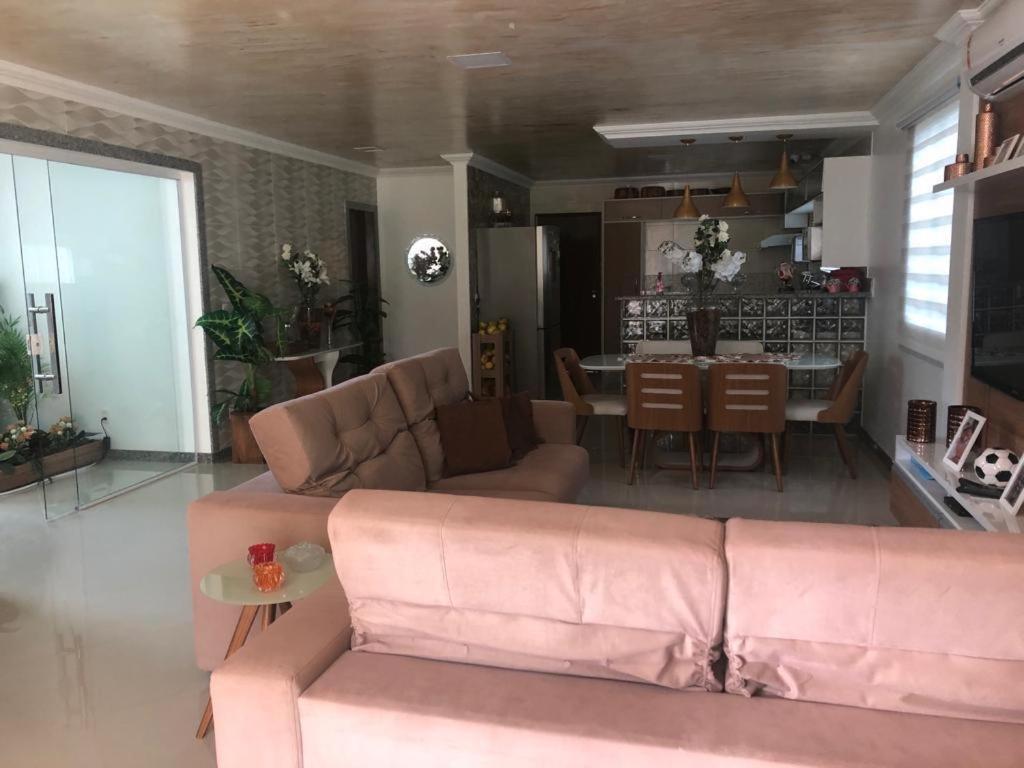LINDA CASA BARRA DE JACUIPE 8/4 ACOMODA ATE 20 PESSOAS