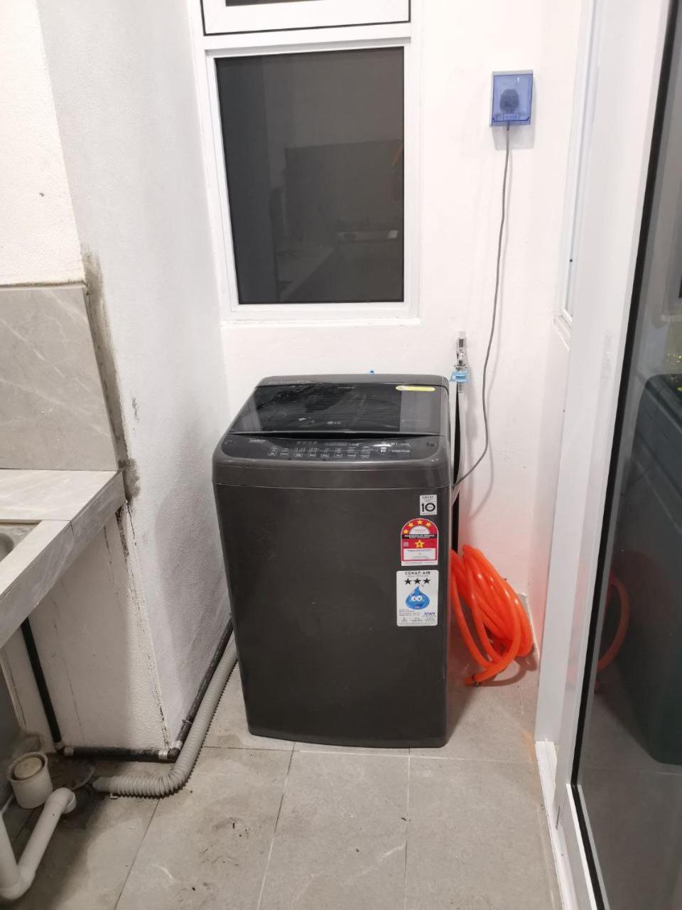 Kuching City 3 bedrooms With Pool and Car Park photo 3
