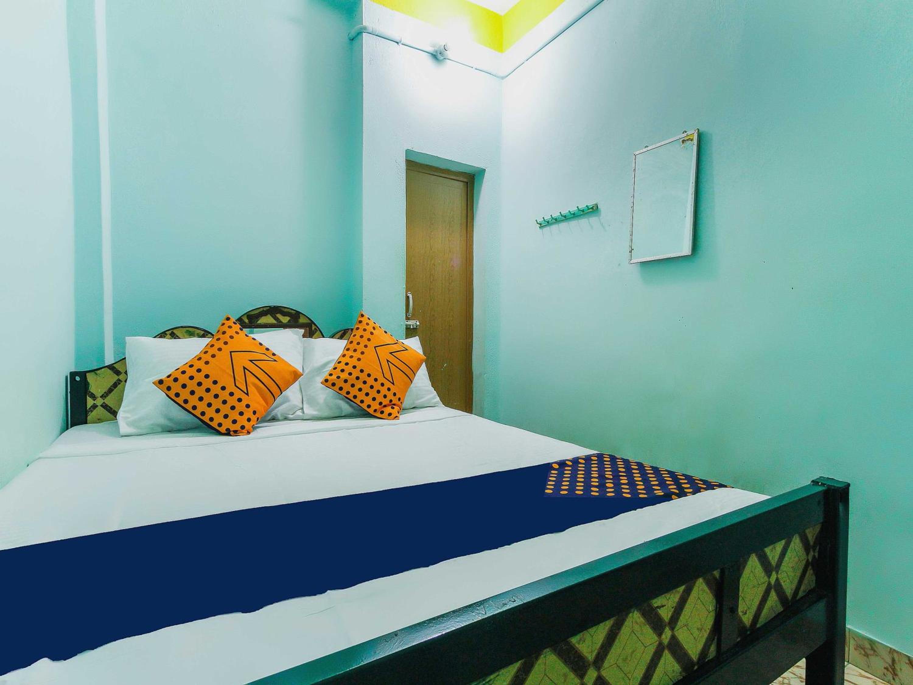 Hotel O Annai