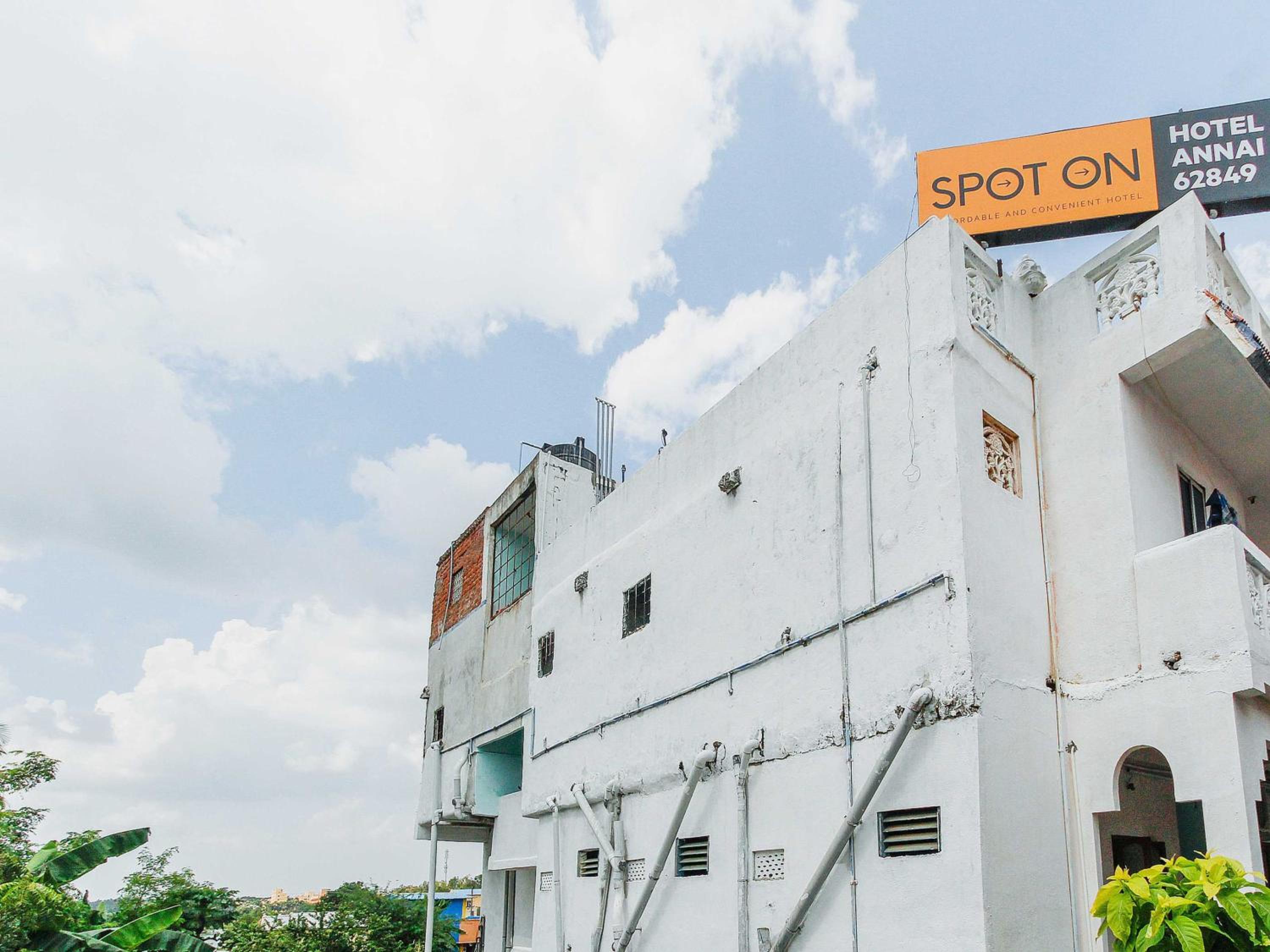 Hotel O Annai
