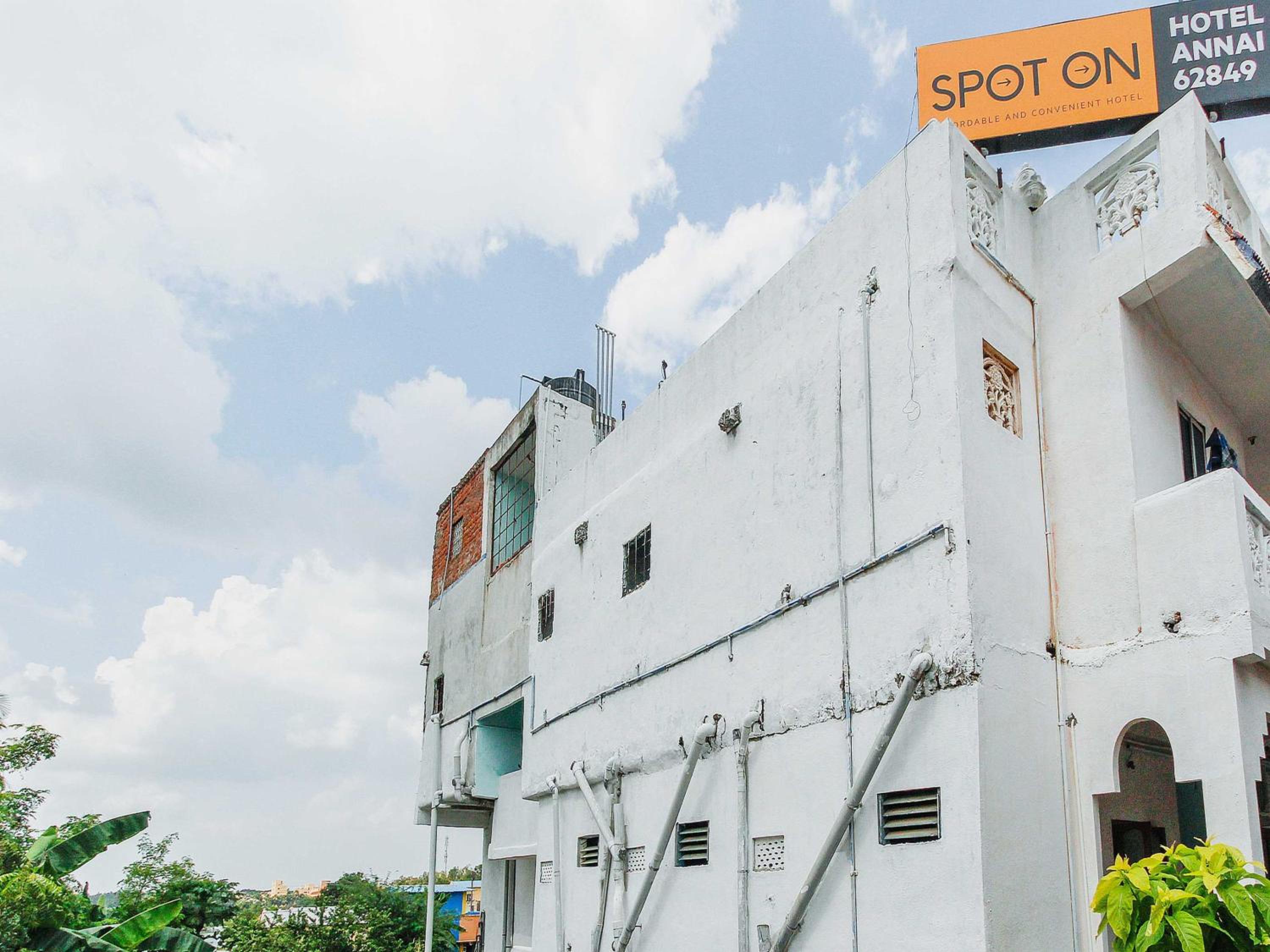 Hotel O Annai