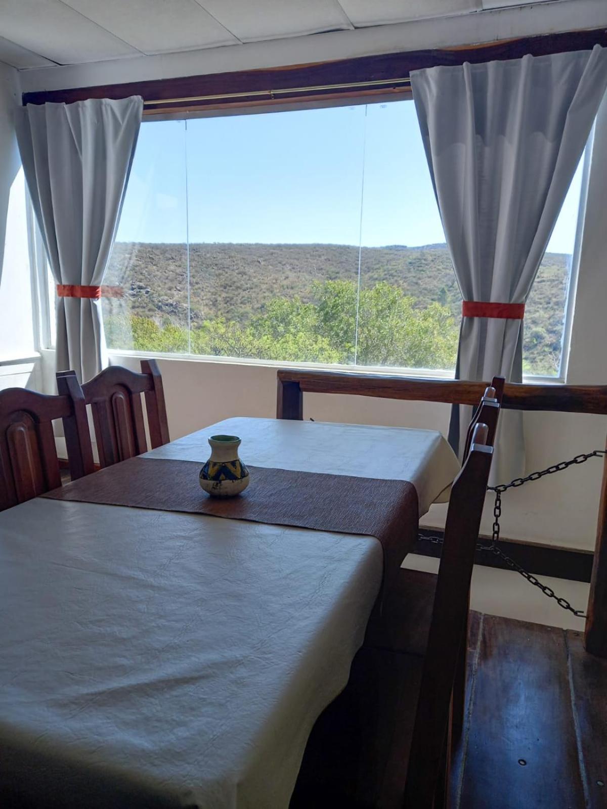 Complejo Turístico Peñón del Indio Enamorado
