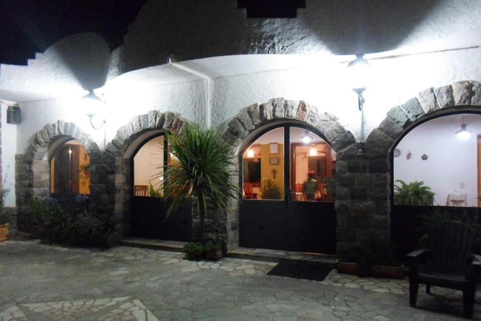 Complejo Turístico Peñón del Indio Enamorado