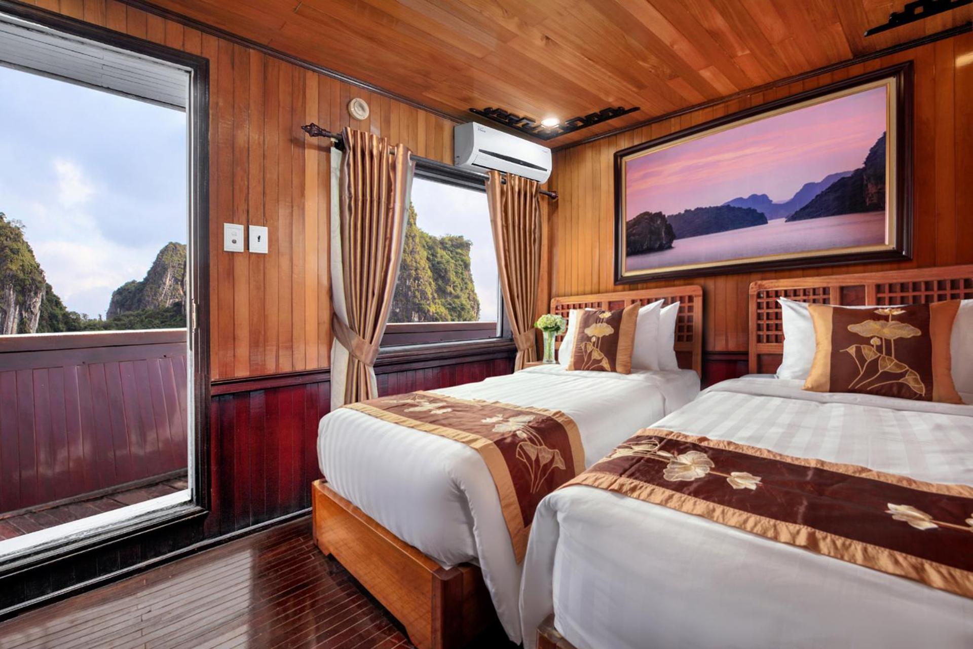 Cozy Bay Classic Cruise view 5