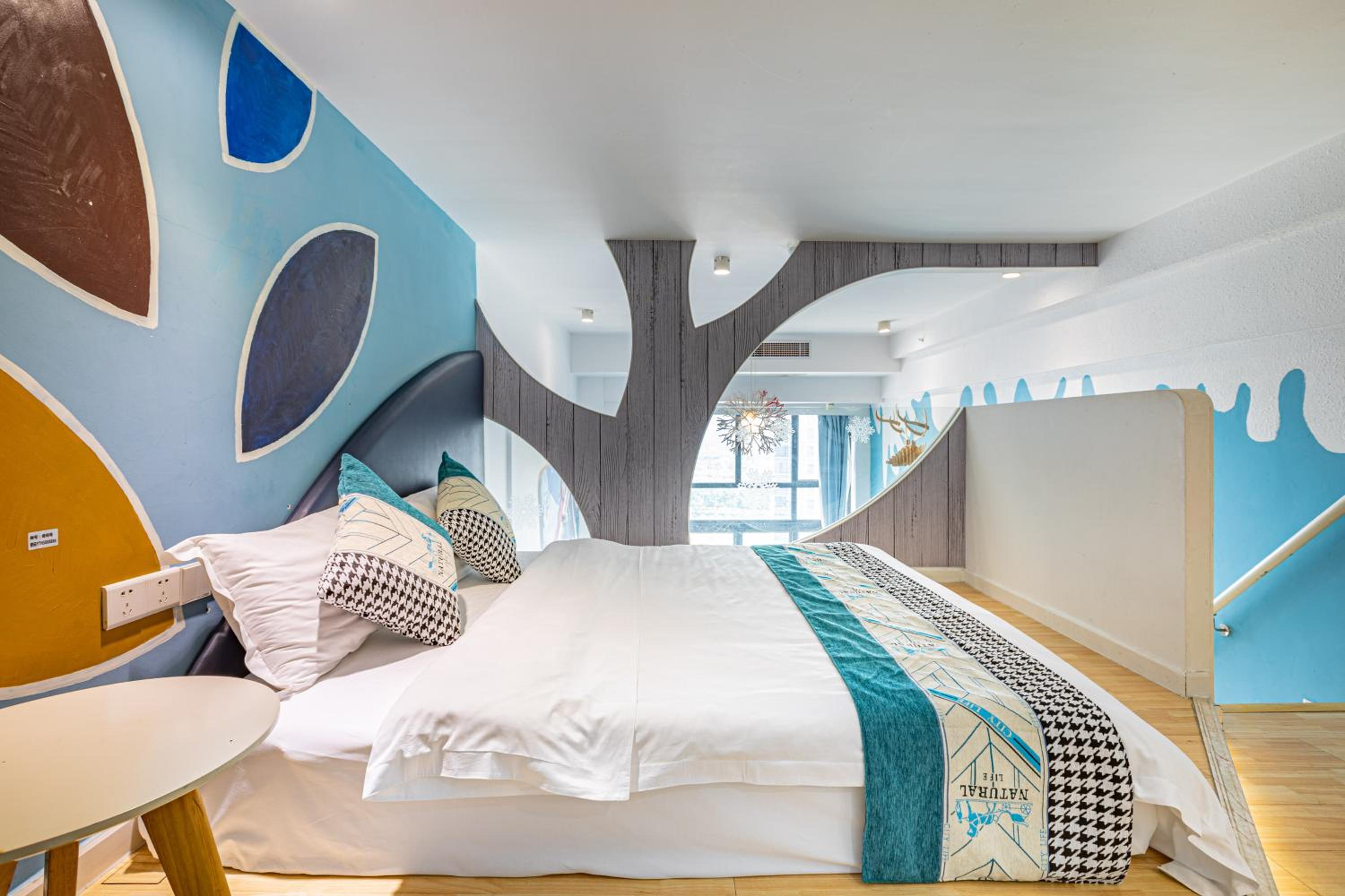 Lavendar Duplex Apartment