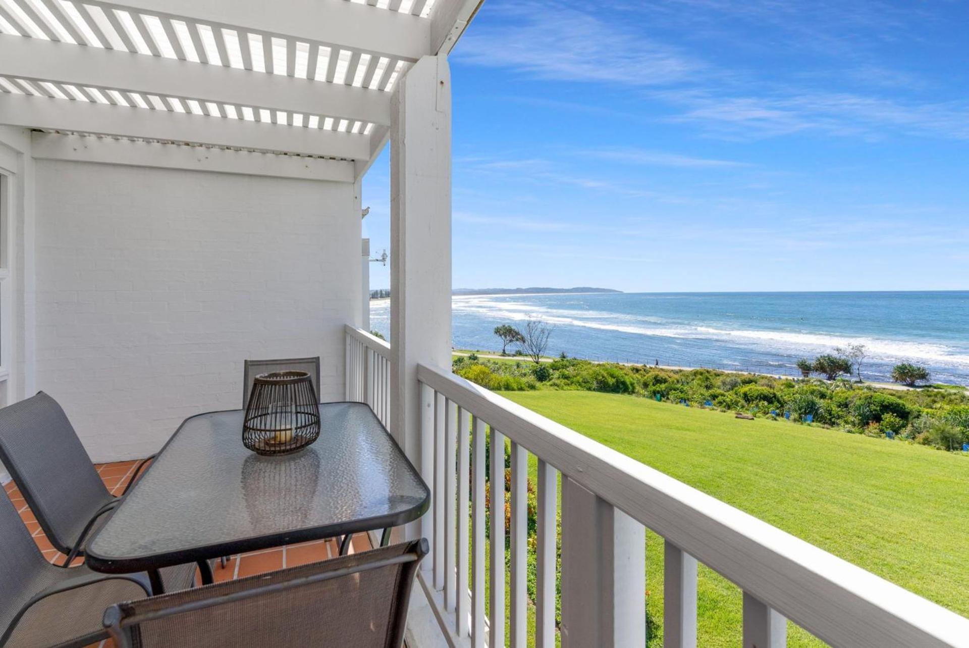 Quarterdeck 15