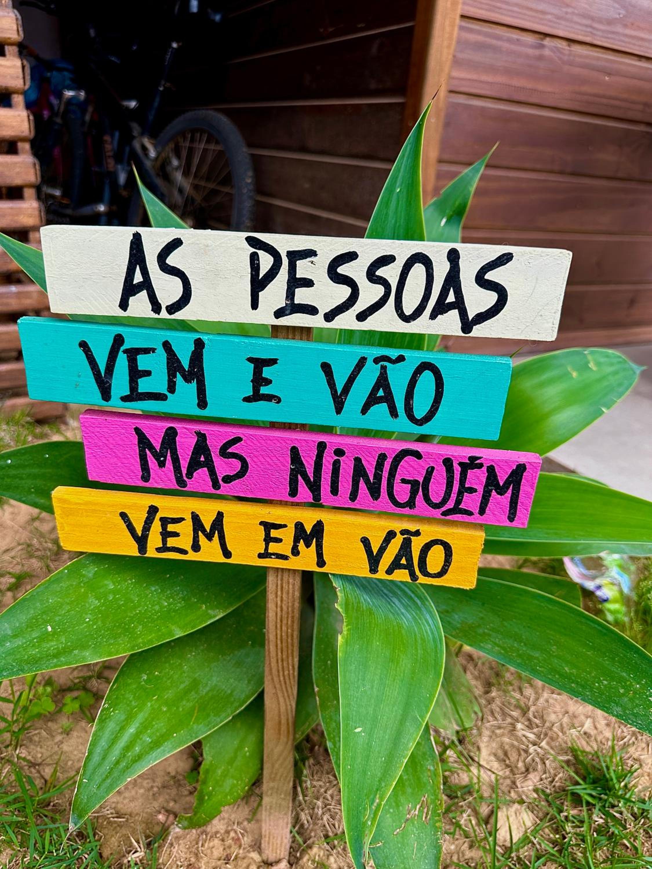 POUSADA ROSA e POESIA