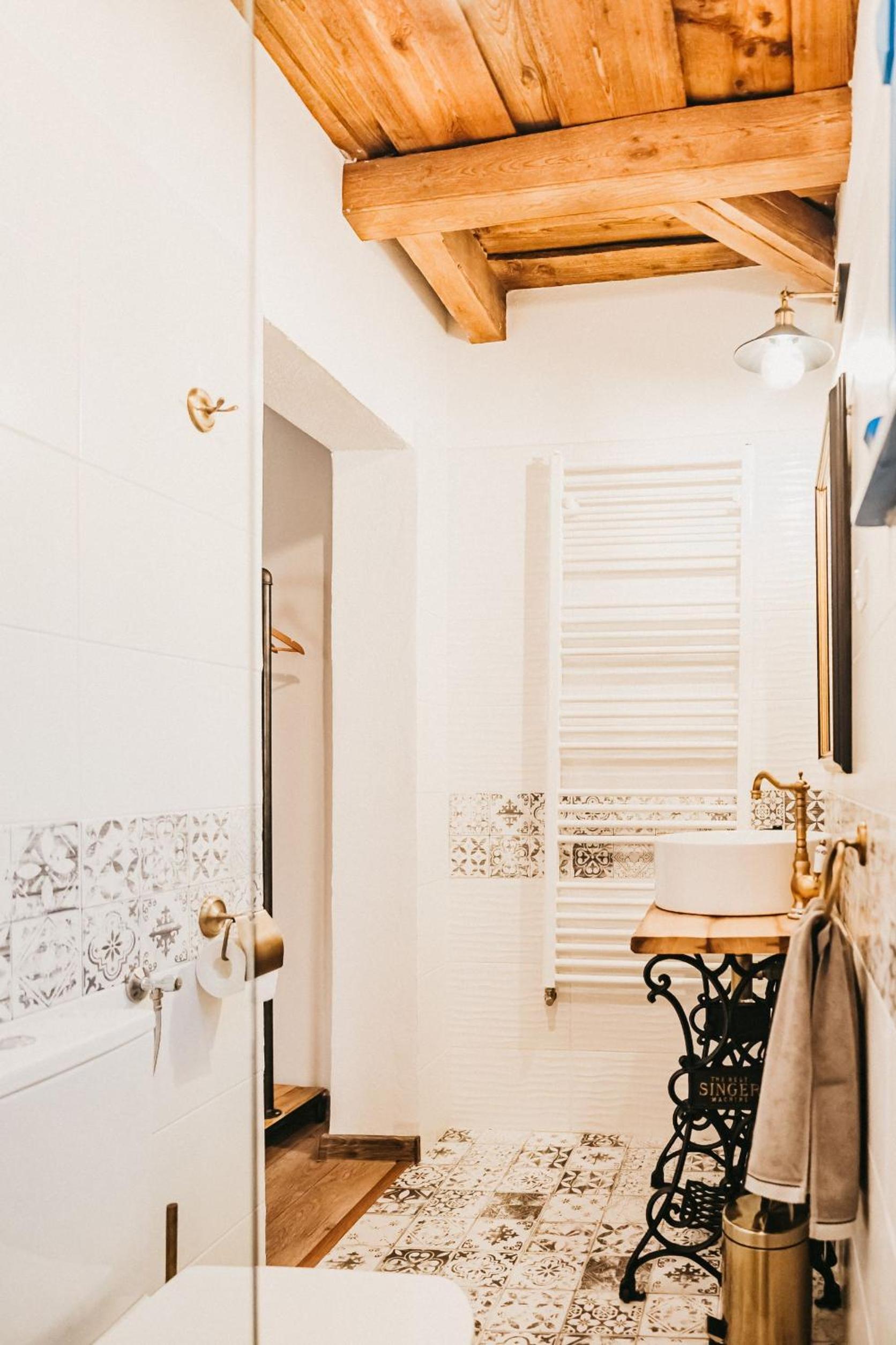 Emese Guesthouse