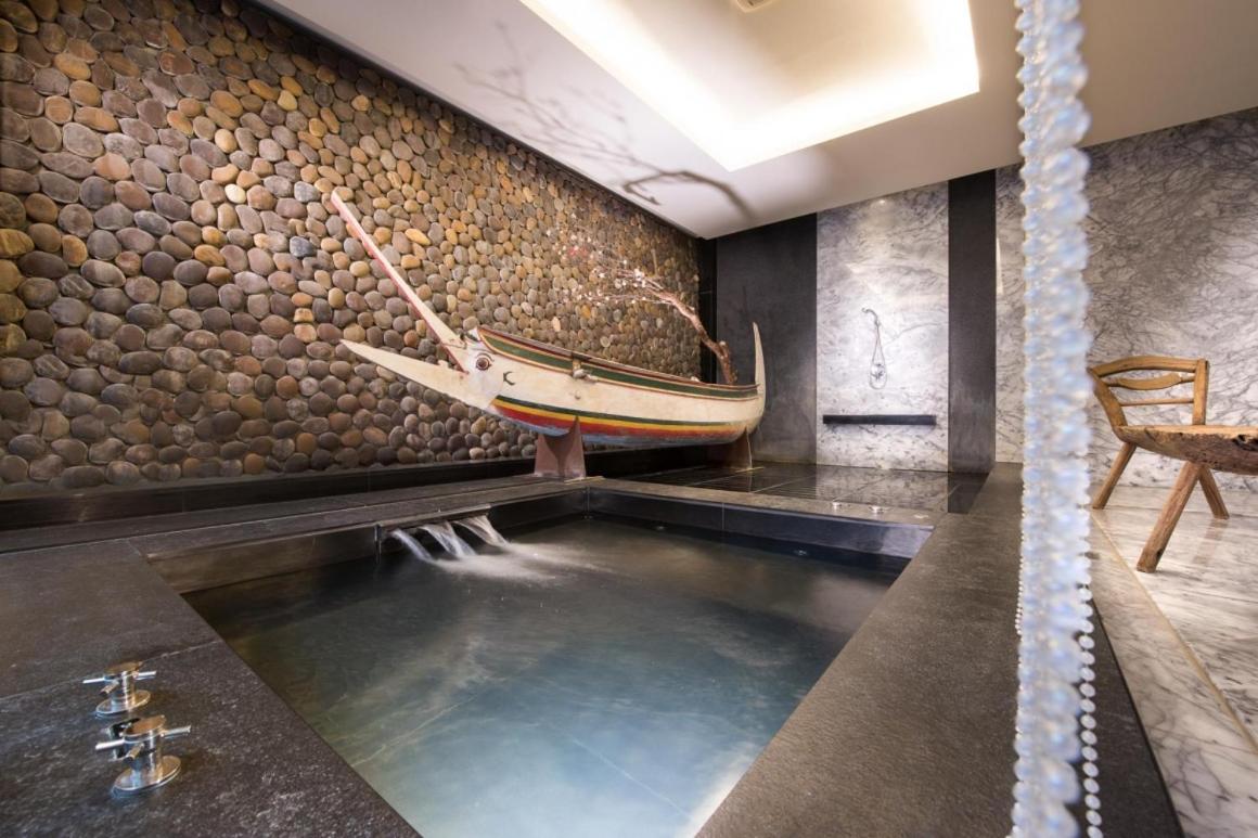 Orient Luxury Villa Motel