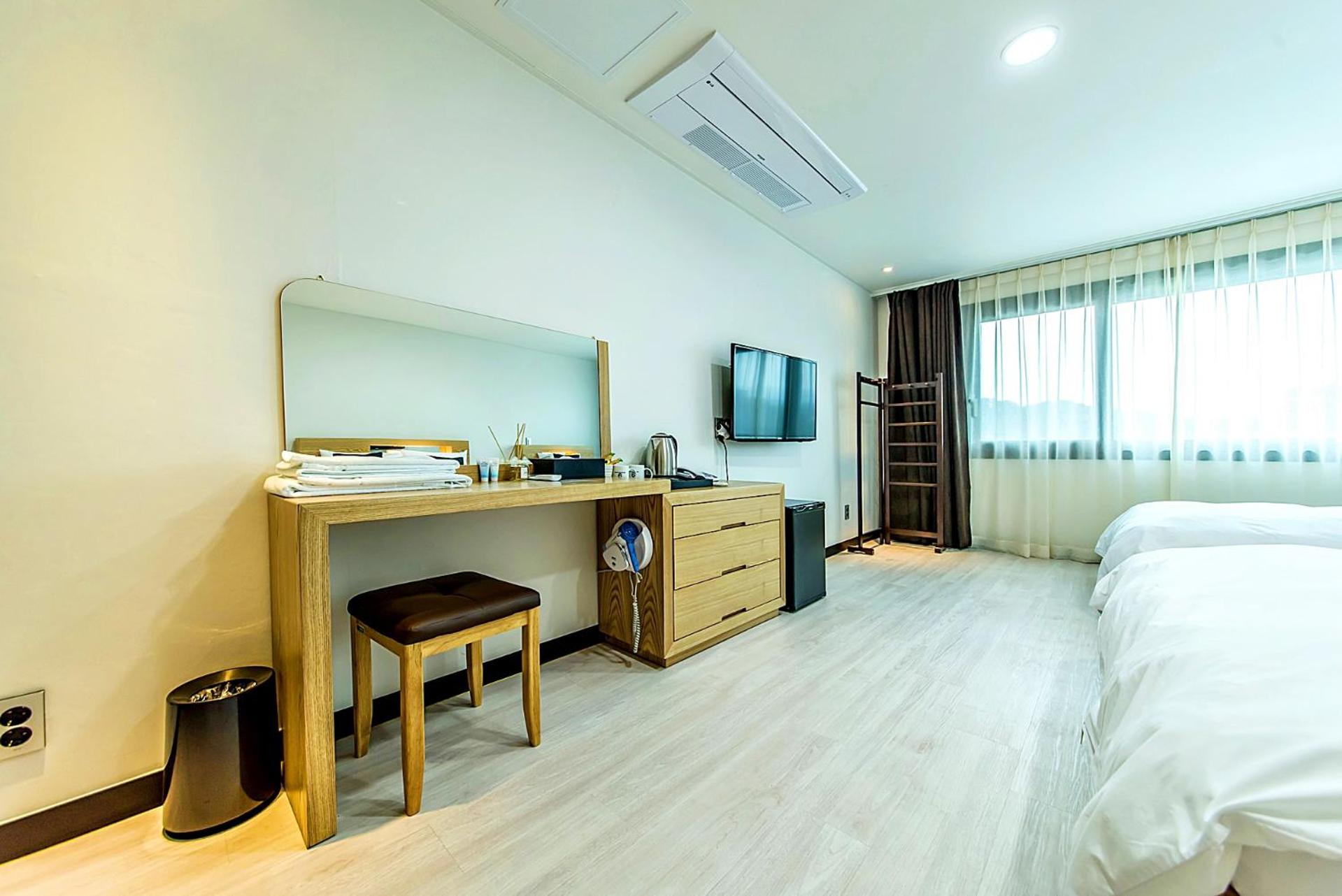 Nine Boutique Hotel