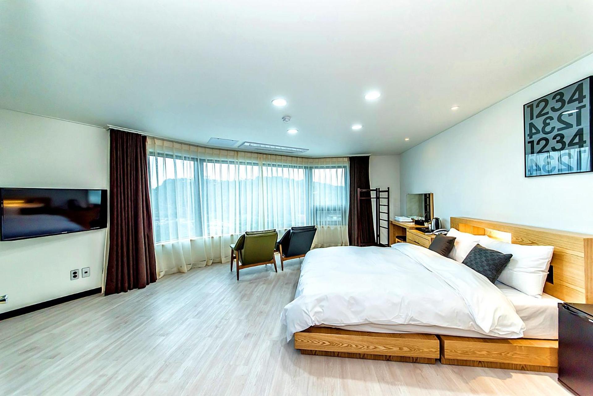 Nine Boutique Hotel