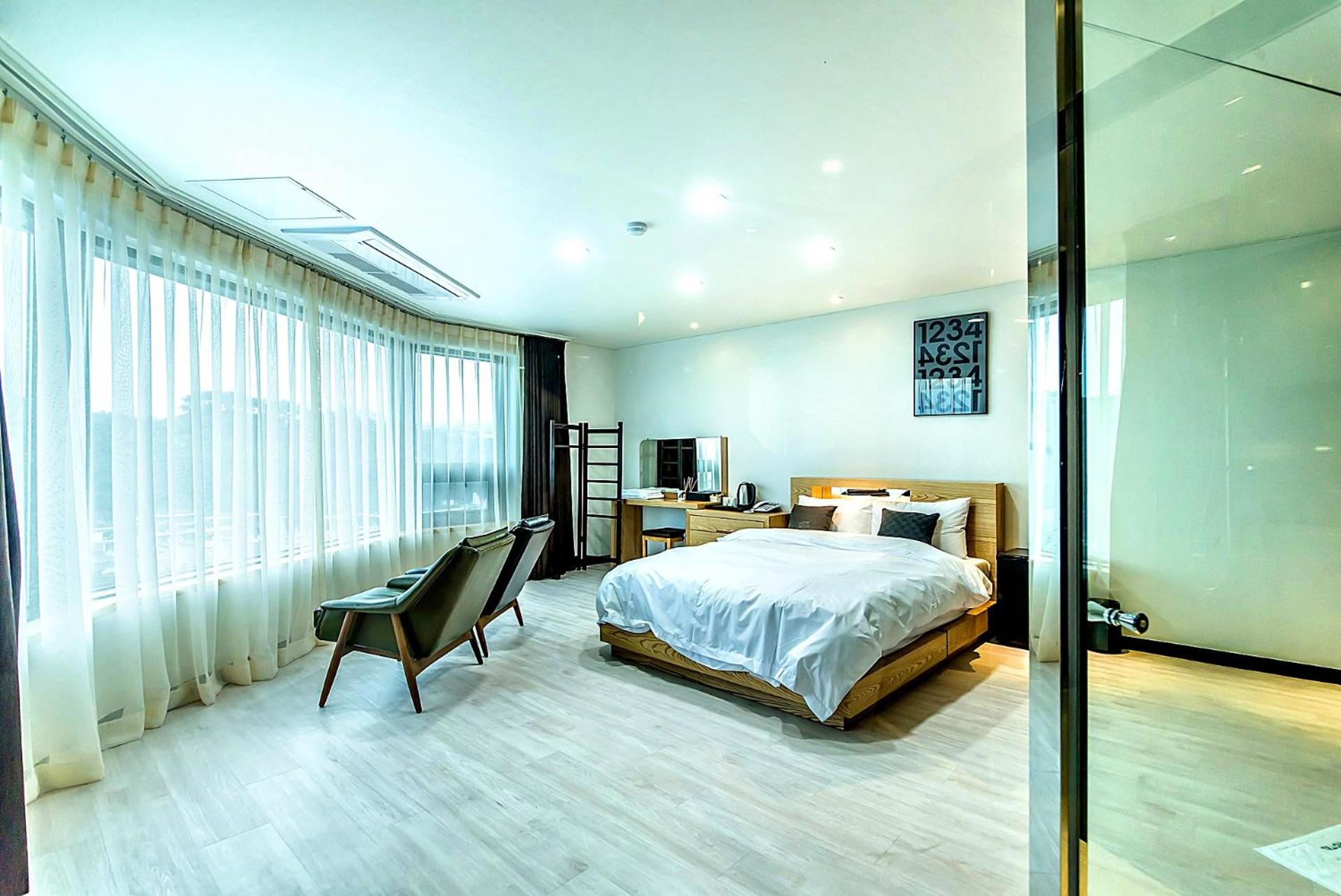 Nine Boutique Hotel
