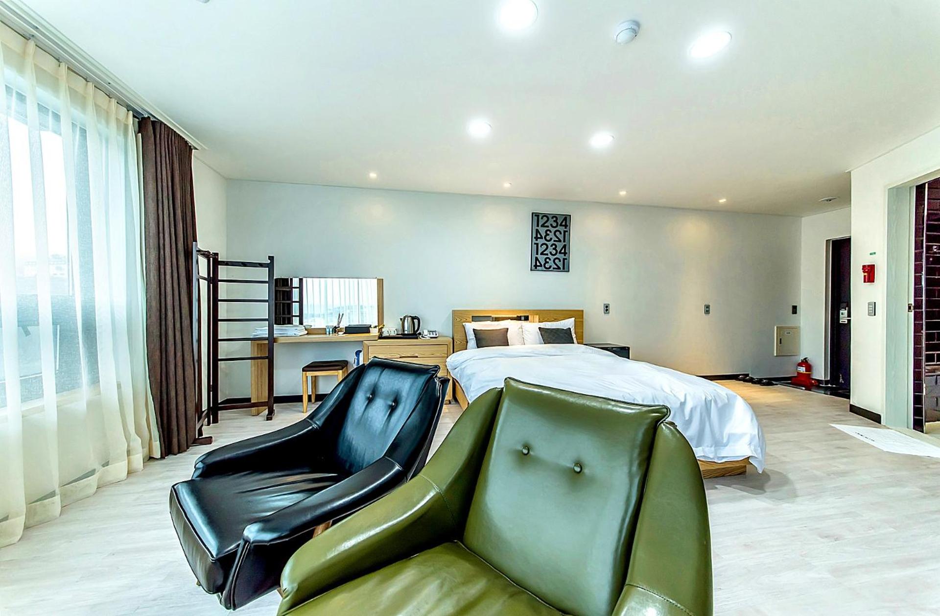 Nine Boutique Hotel