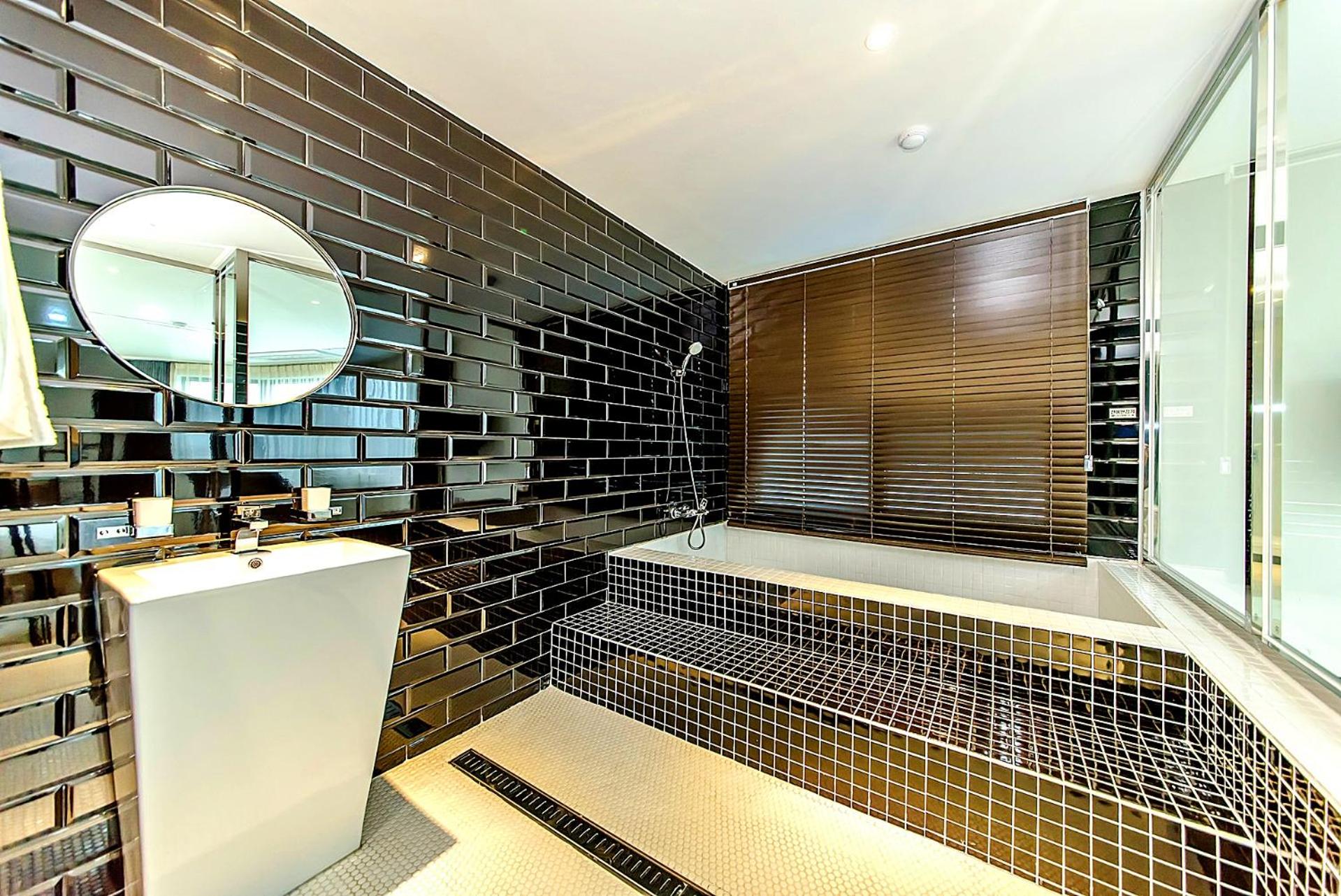 Nine Boutique Hotel