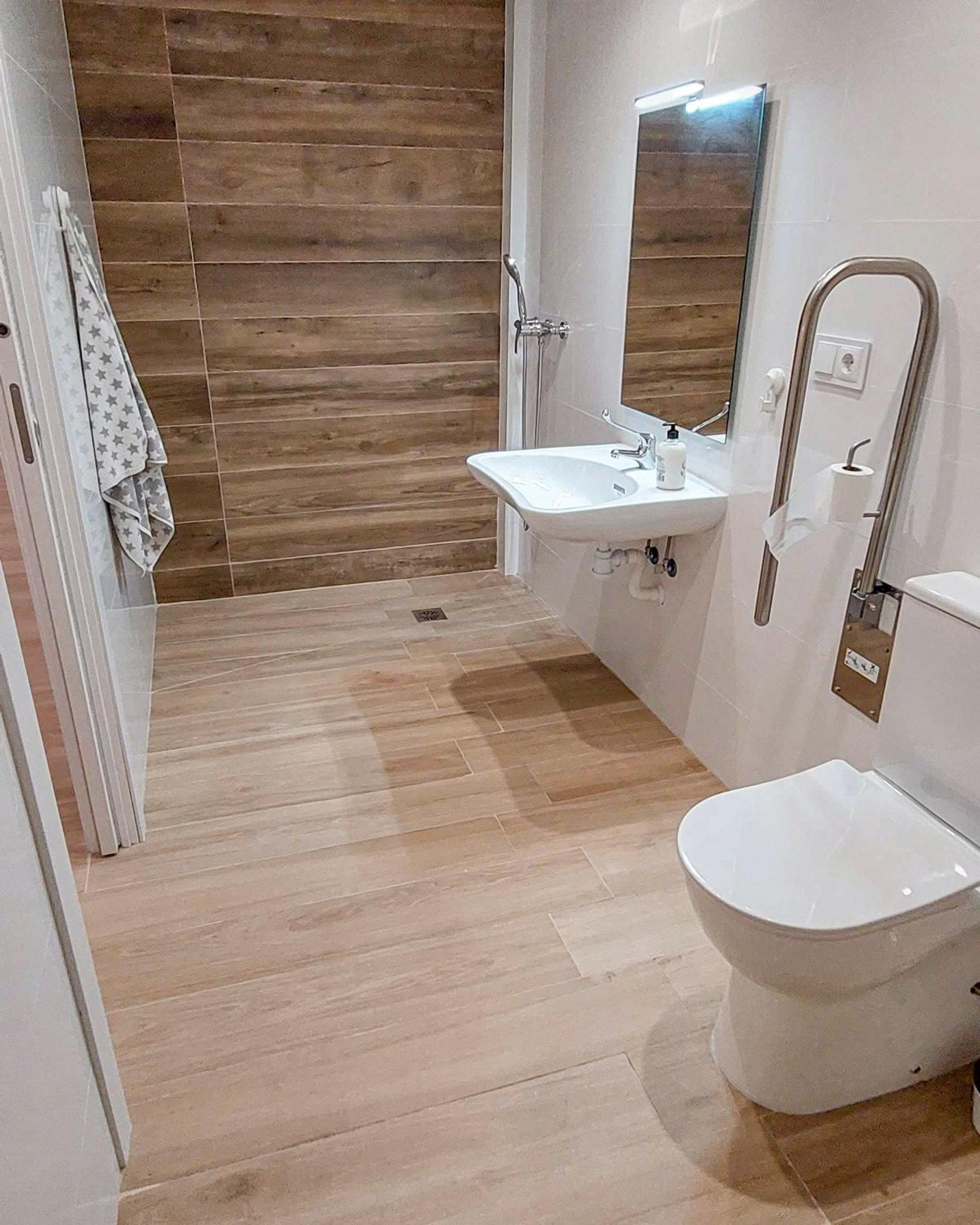 Holiday Hanna’s House