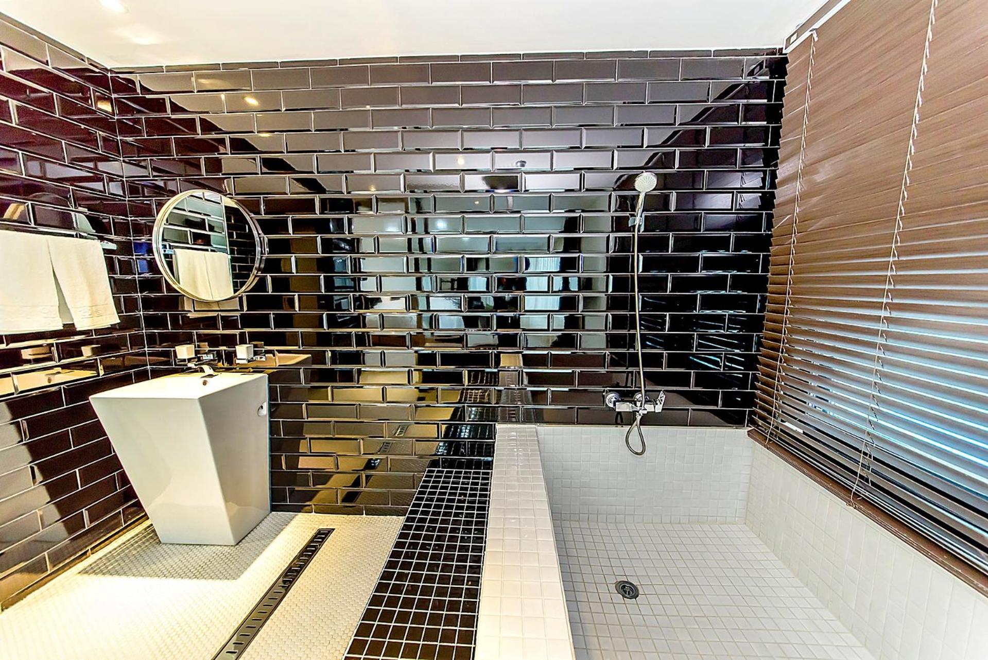 Nine Boutique Hotel
