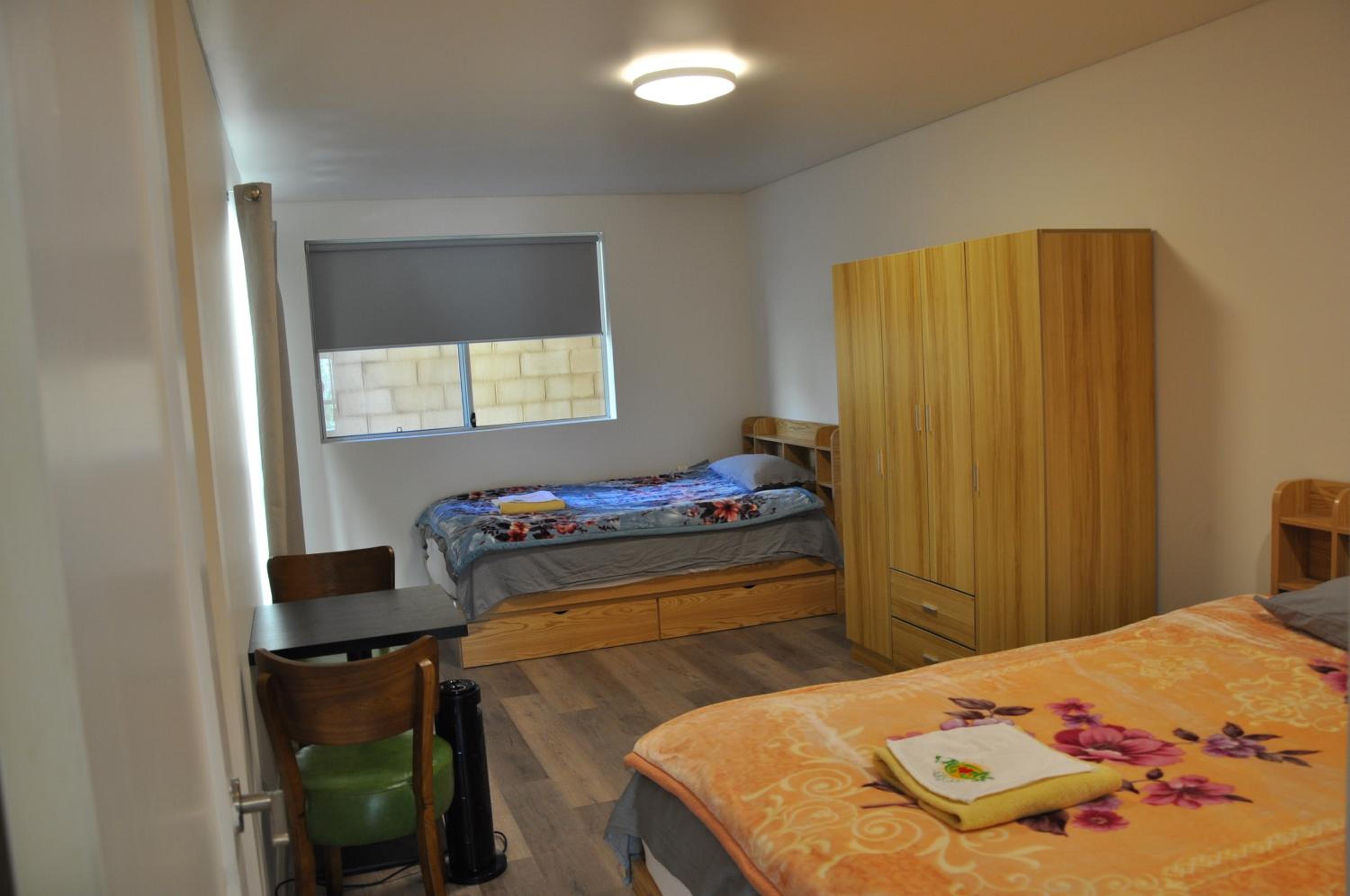Modern 3-bedroom Katoomba townhouse (nature view)