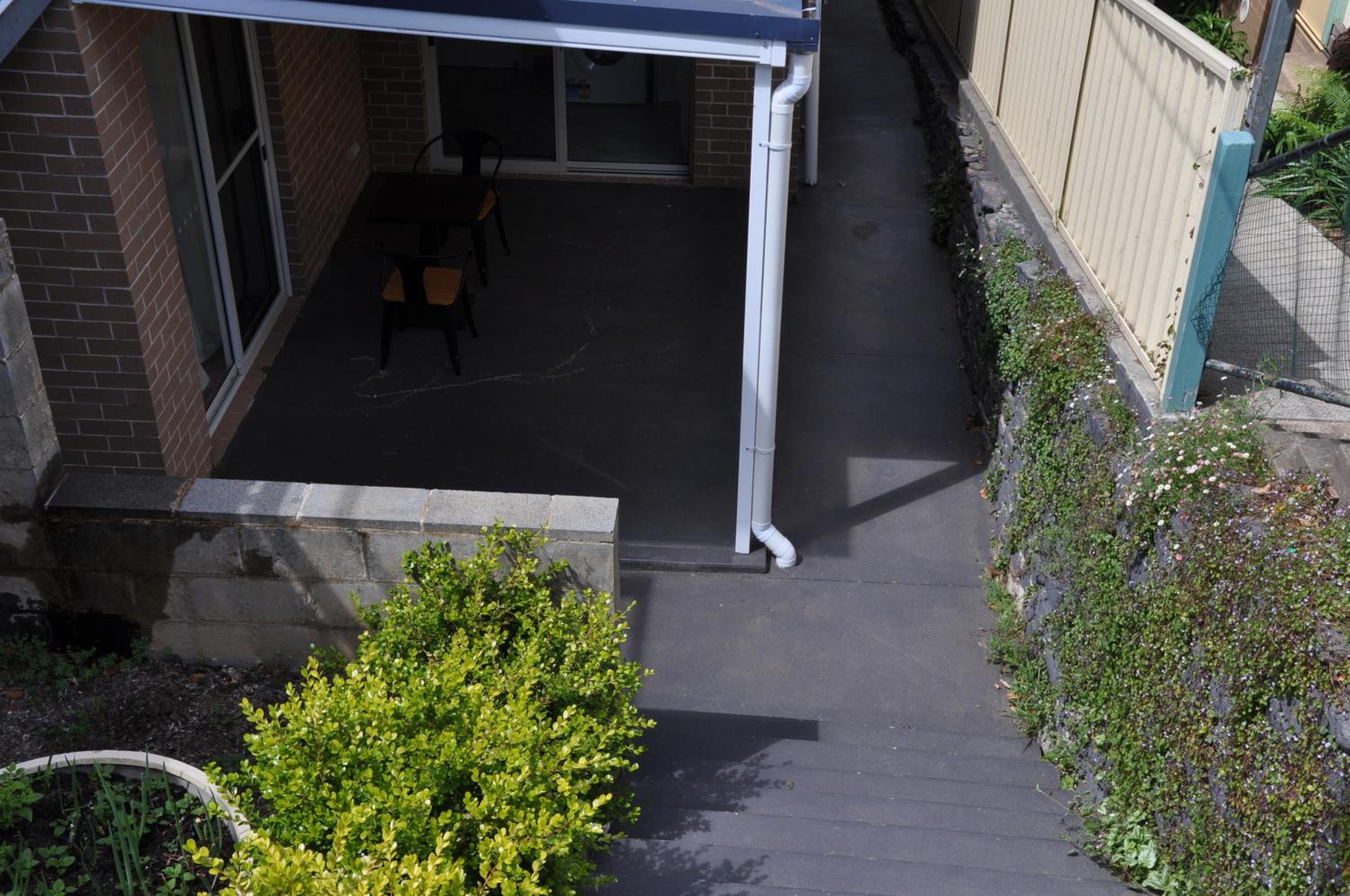 Modern 3-bedroom Katoomba townhouse (nature view)