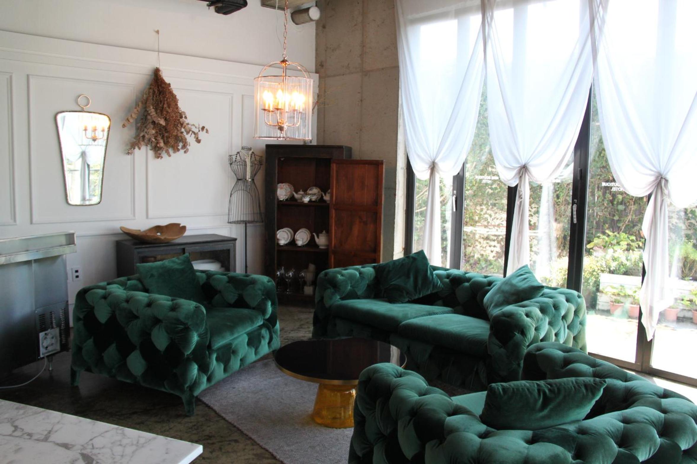 Nine Boutique Hotel