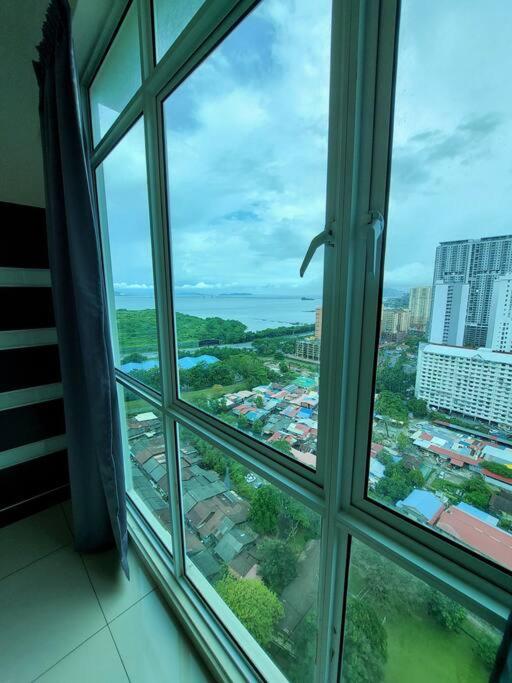 SGC25-Seaview-3room-PrivateHouse-2carpark lot photo 4