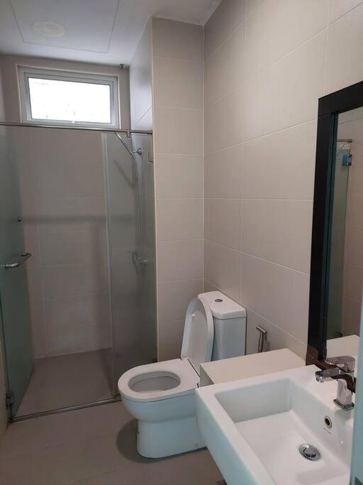 SGC25-Seaview-3room-PrivateHouse-2carpark lot photo 8