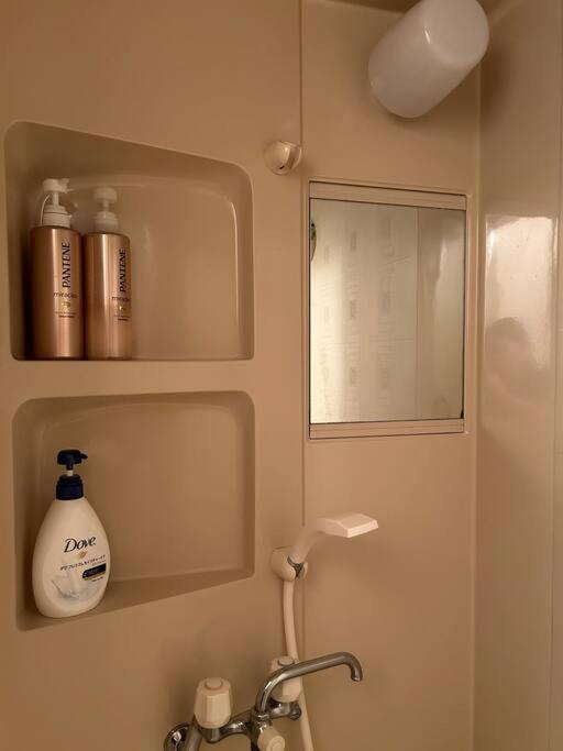 Roomy 4BR Home Sleeps 9／ShinOsaka／Large Groups