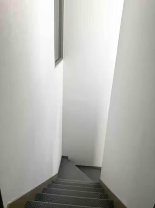 Roomy 4BR Home Sleeps 9／ShinOsaka／Large Groups