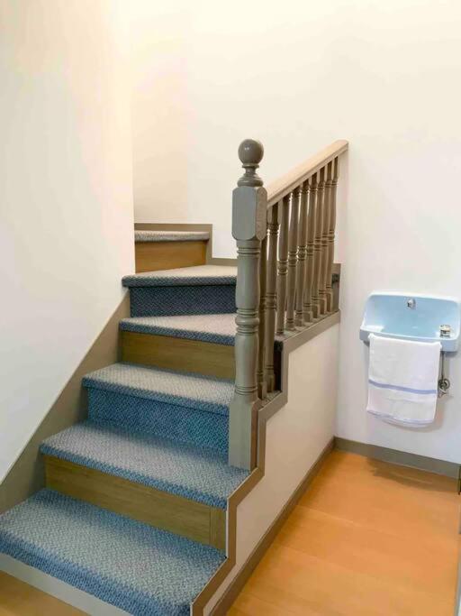 Roomy 4BR Home Sleeps 9／ShinOsaka／Large Groups
