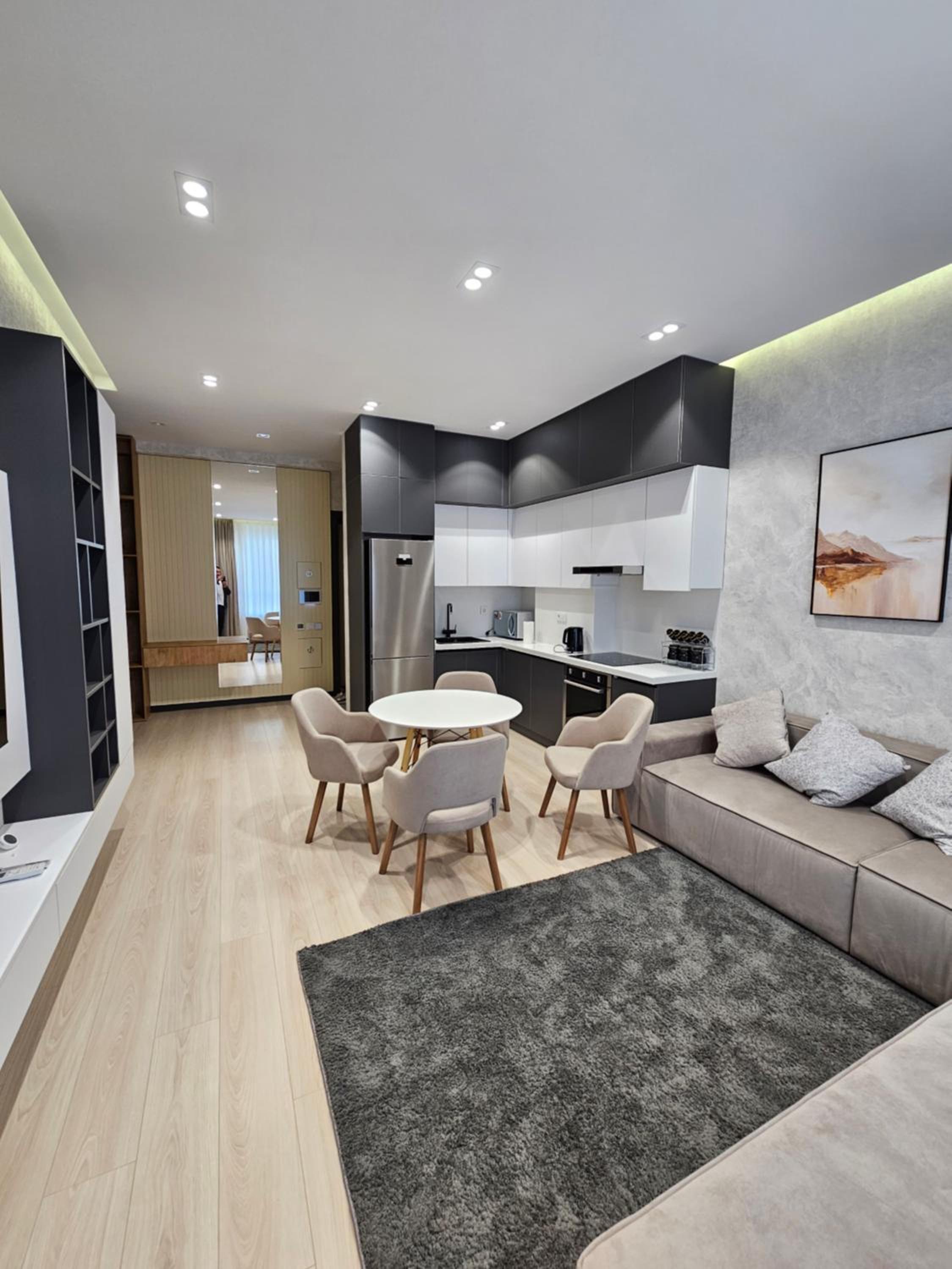 Magnificent apartment in NRG Oybek view 3