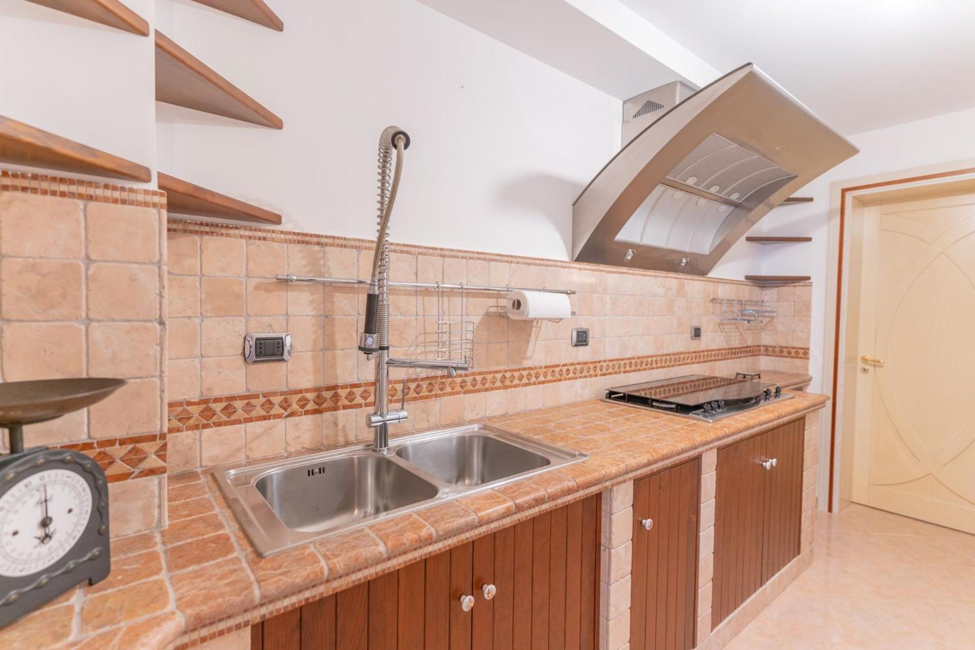 House Nicasia: villa con piscina