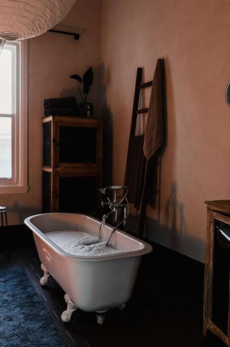 Jon Jon – Luxury in the heart of Beechworth