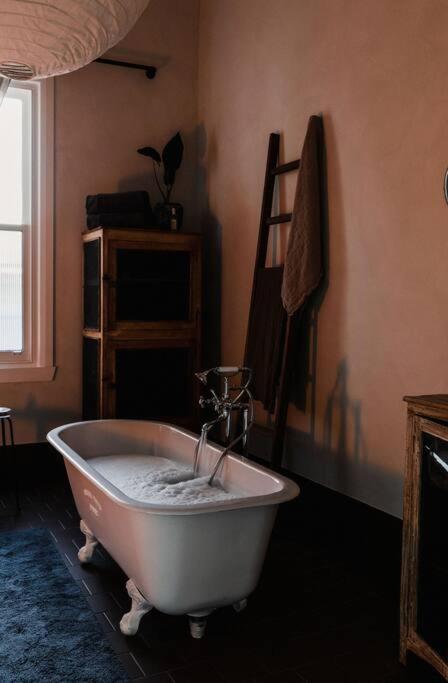 Jon Jon – Luxury in the heart of Beechworth