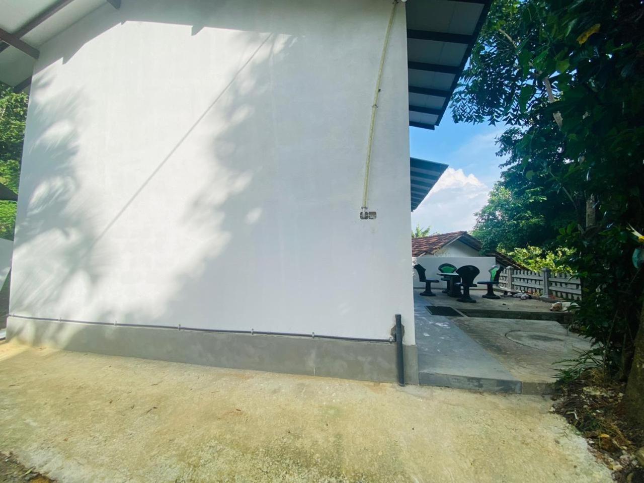 PeaceVilla Mirissa