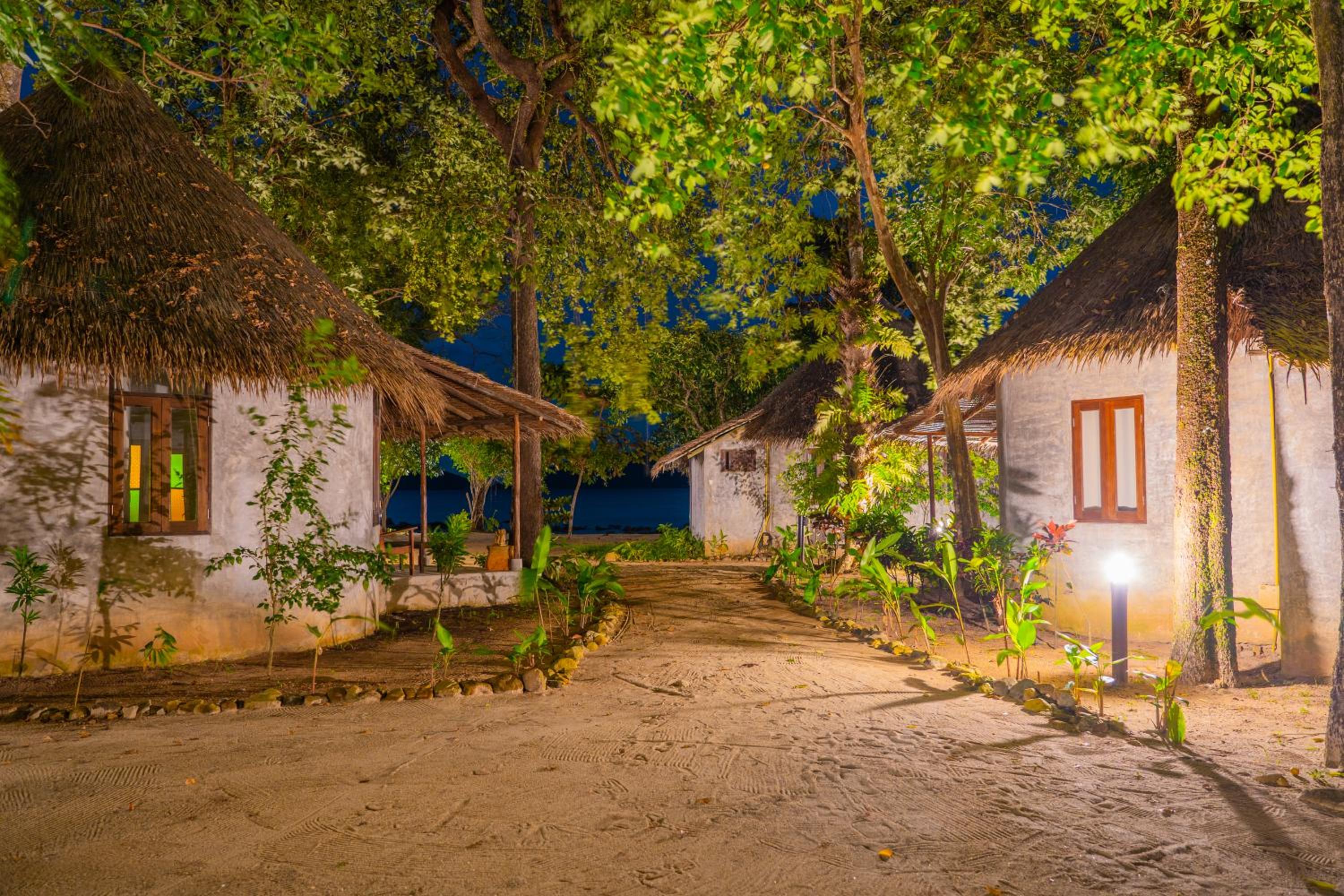 The Tropical Beach Resort