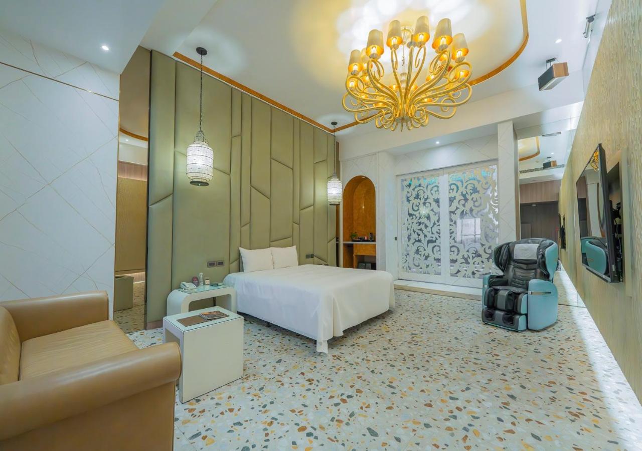 Feng Cai Motel