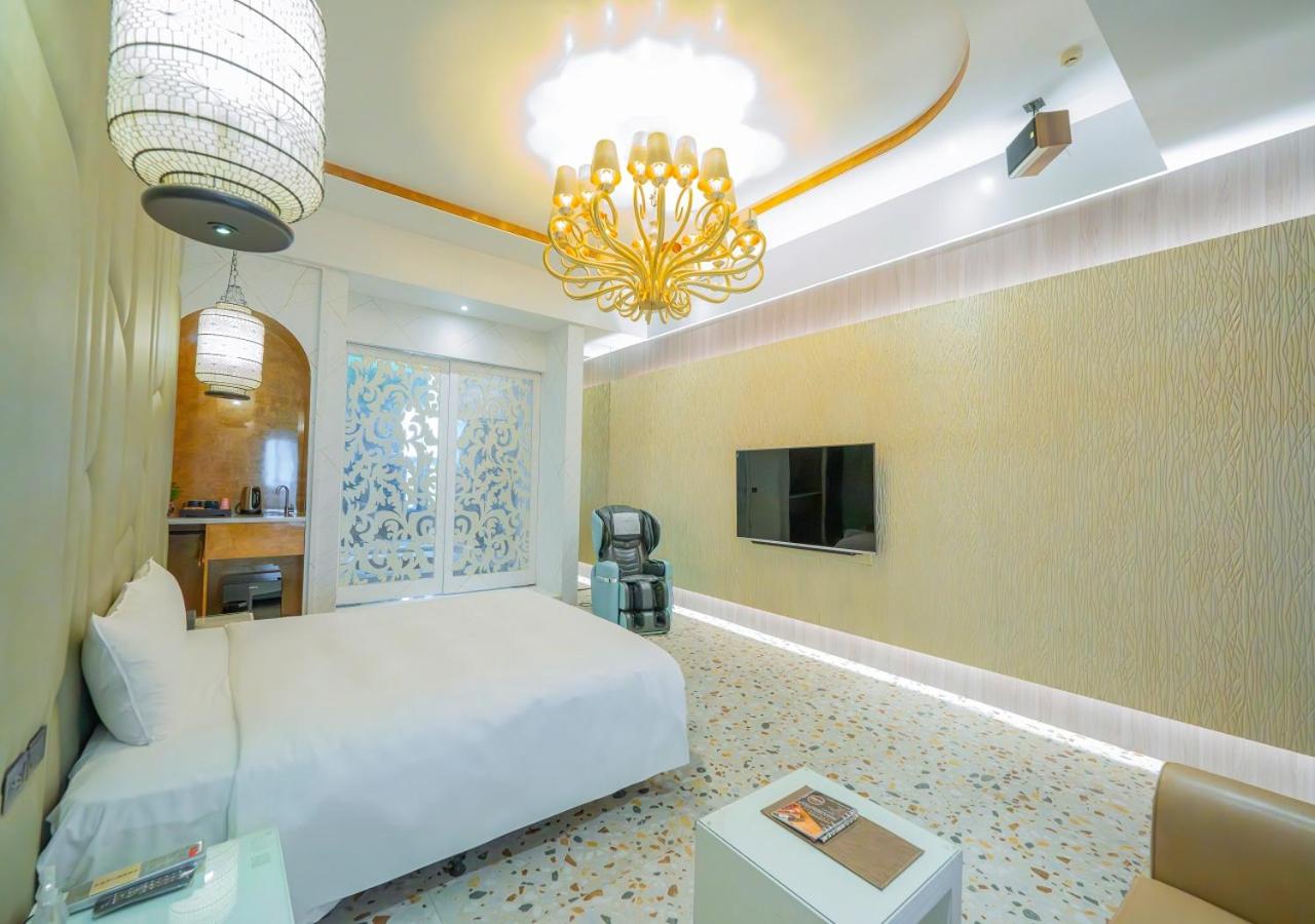 Feng Cai Motel